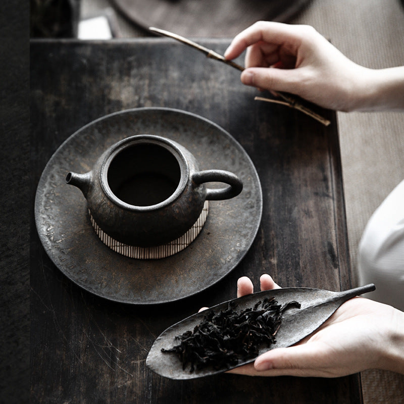 Japanese Style Gilded Leaf Shape Stoneware Tea Scoop - ZenBrew Tea Store