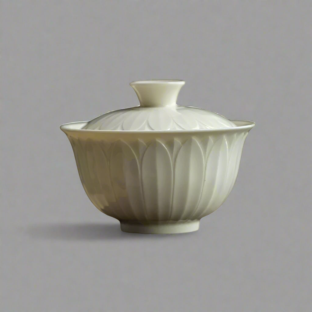 Lotus Under Moonlight Gaiwan