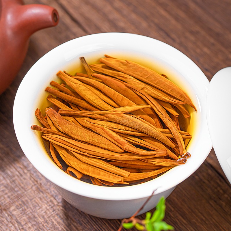 Dianhong Golden Needle Tea