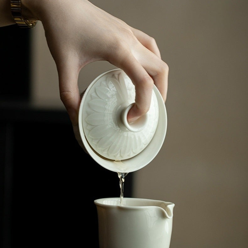 Lotus Under Moonlight Gaiwan