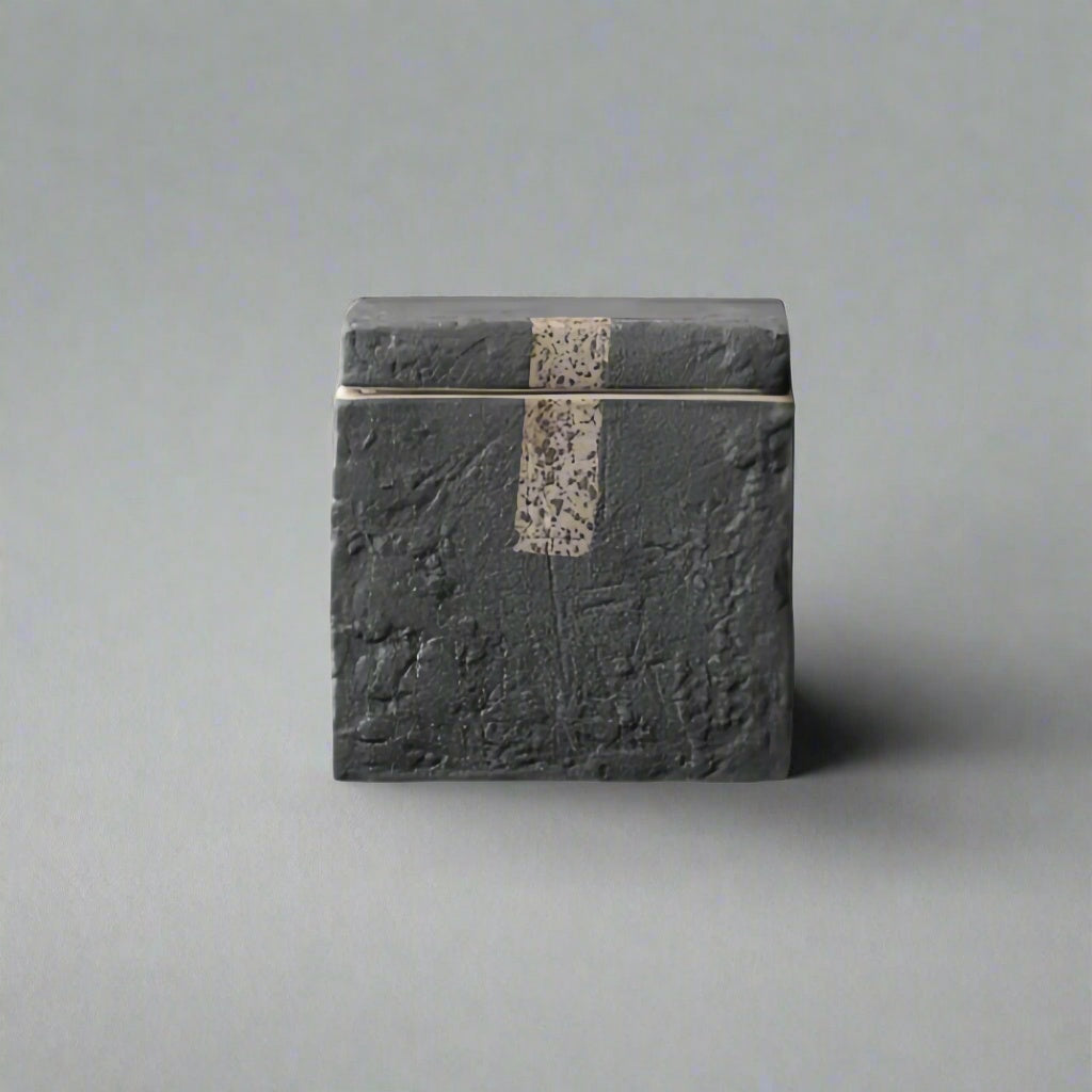 Shizuka Stoneware Tea Box
