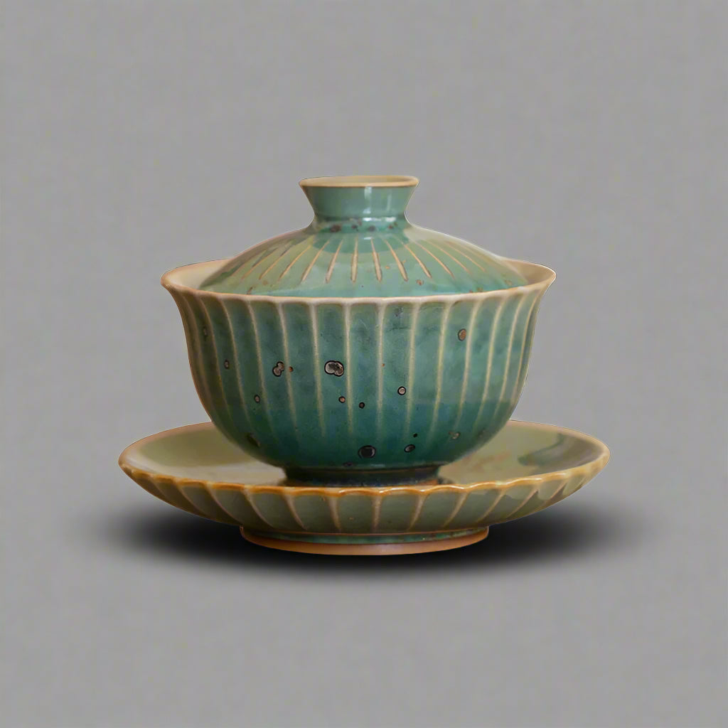 Jun Kiln Porcelain Gaiwan - Pine Green, Folded-Rim-Shaped