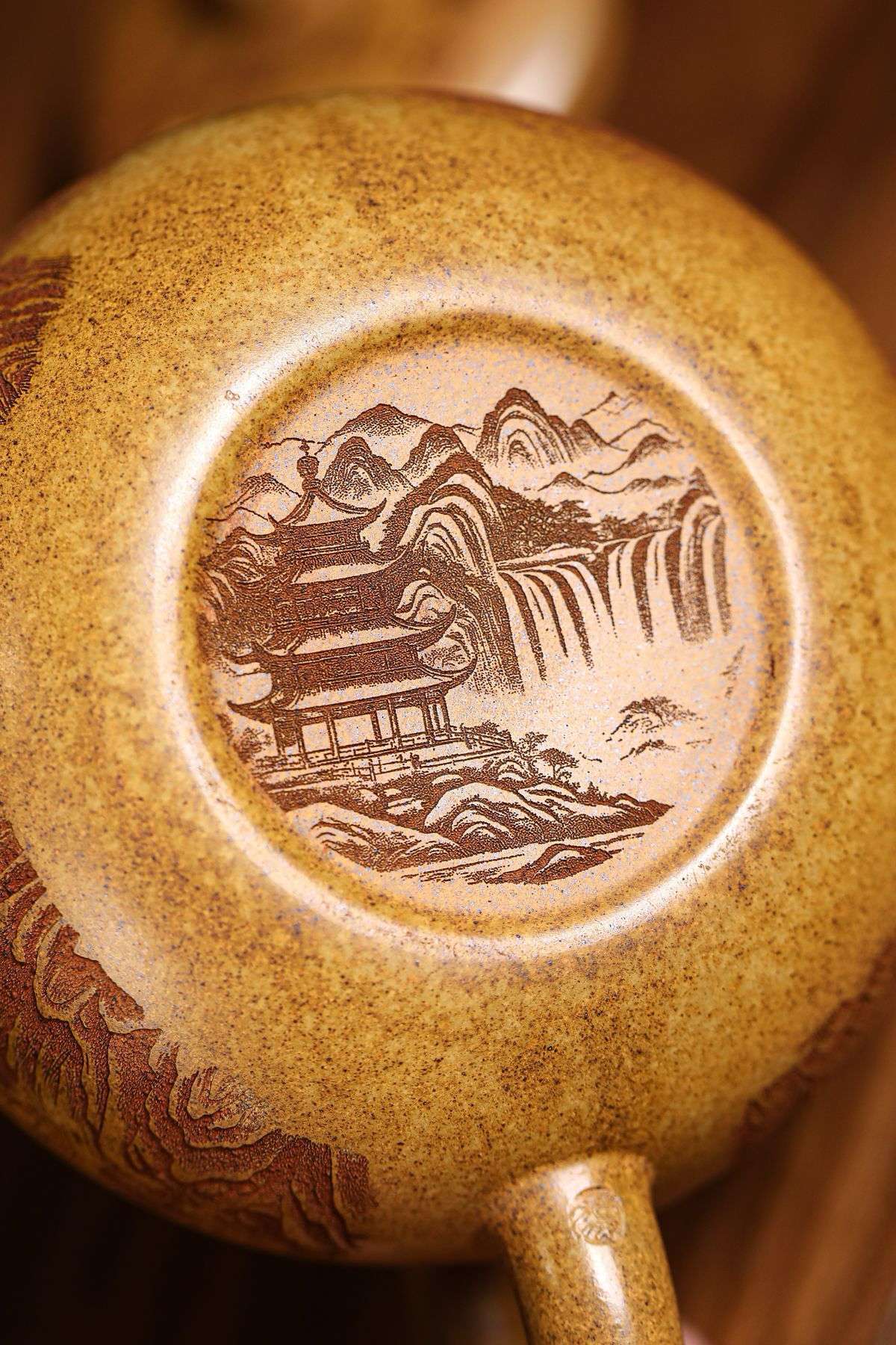 Yao Shan Landscape Pot